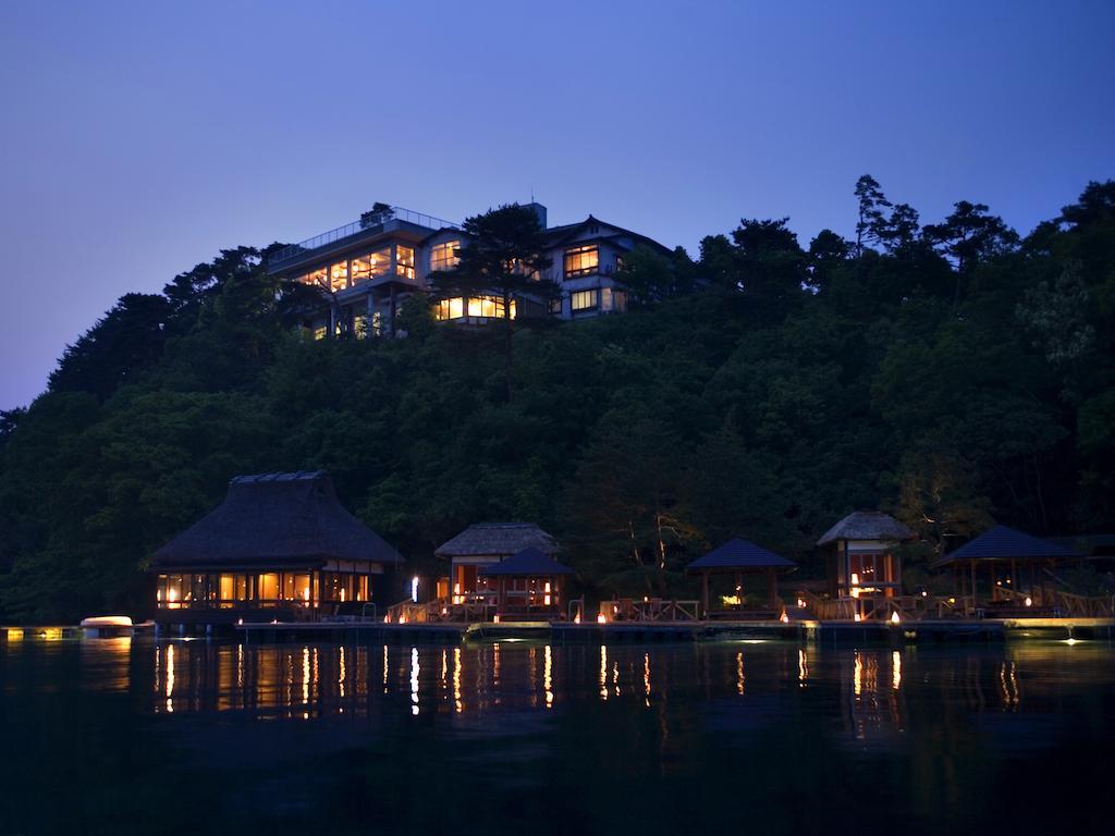 Hotel Noto Hyakurakusou Exterior foto